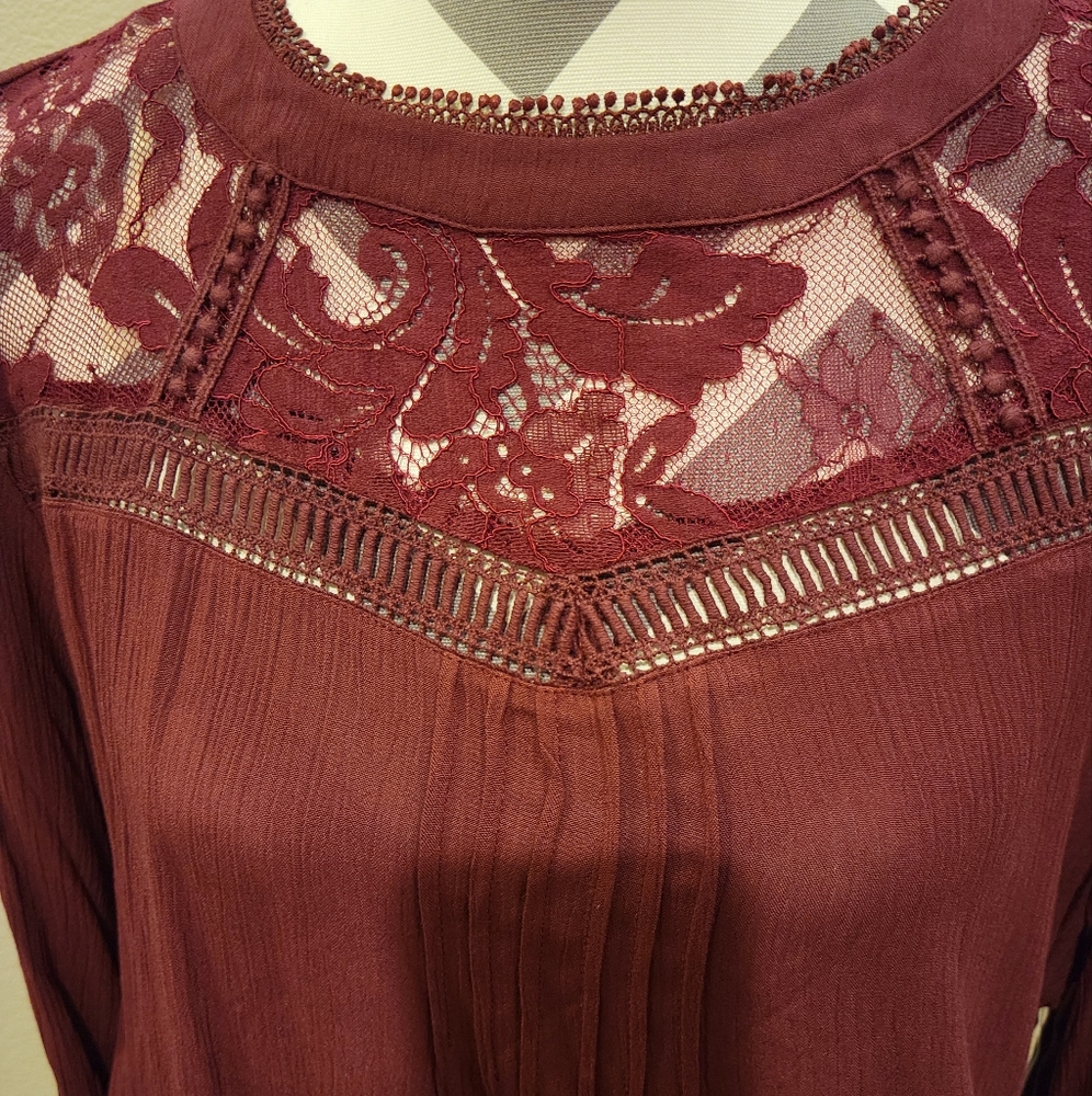 American Rage Wine Blouse - Picture 4 of 5